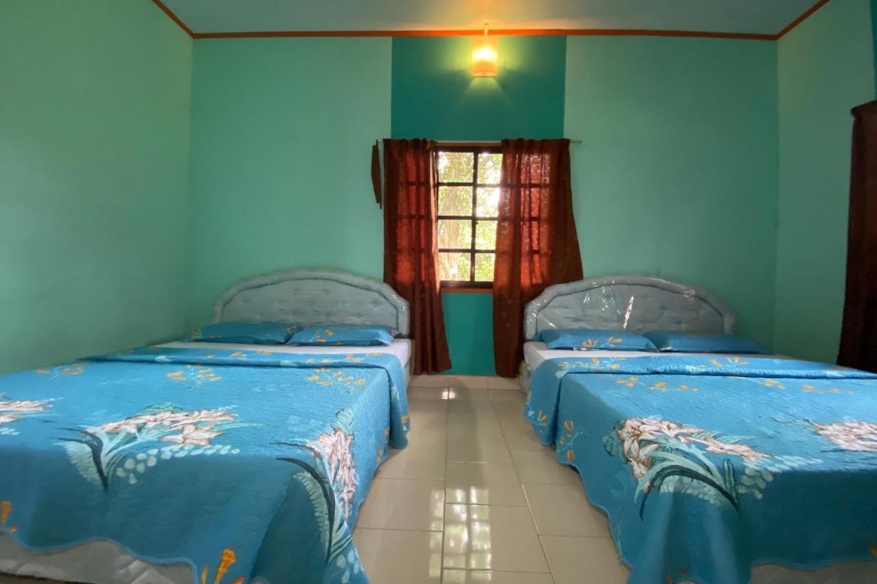 Oyo Home 90286 Yuna Bamboo Rest & Stay Ranau Bagian luar foto