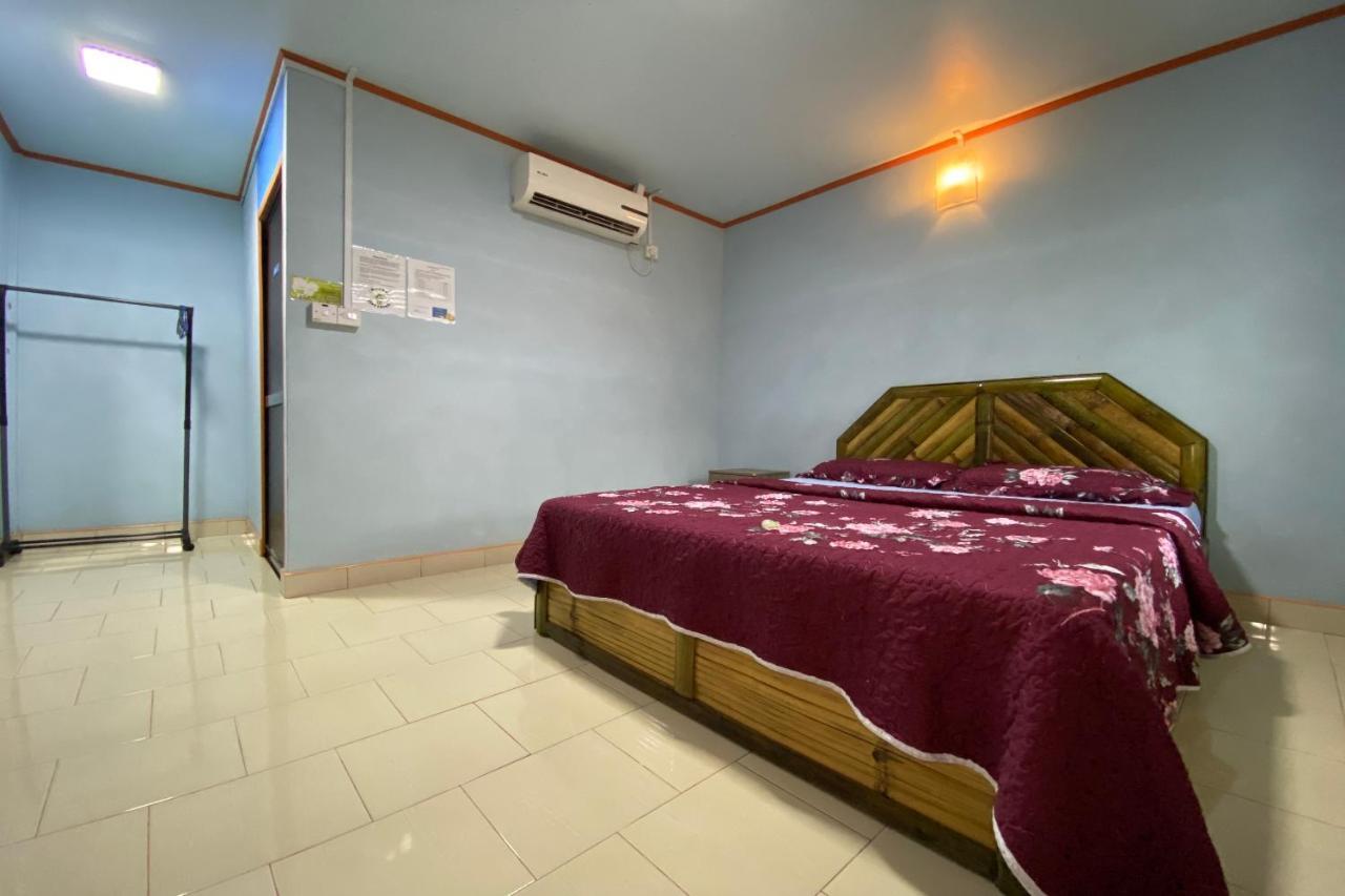 Oyo Home 90286 Yuna Bamboo Rest & Stay Ranau Bagian luar foto